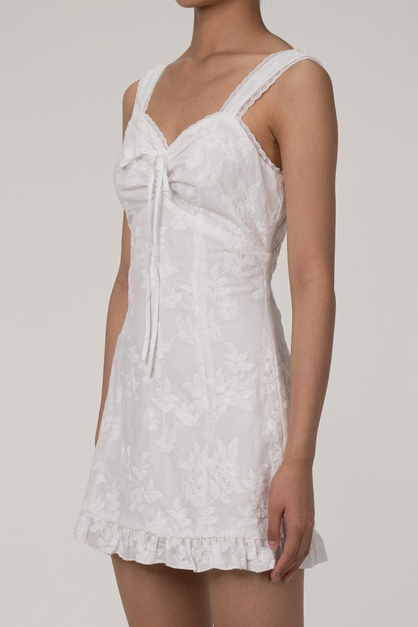 Sexy Floral Embroidered Lace Sweetheart Ruffle Bodycon Summer Mini Sundress - White